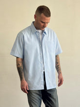 Load image into Gallery viewer, SHORT SLEEVE POPLIN SHIRT (LIGHT BLUE)