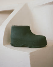 Load image into Gallery viewer, VULCANIZED LOW BOOT (GREEN)