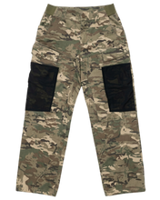 Load image into Gallery viewer, TECH CARGO CAMO PANTS (CAMO-BLACK)

